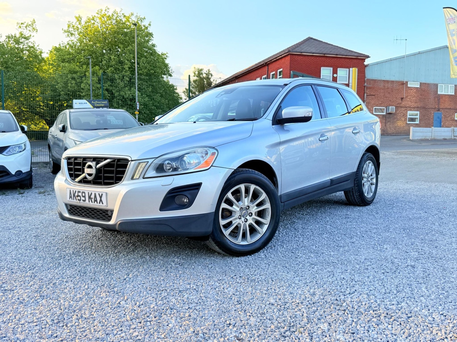 Used Volvo XC60 2009 for sale - 76731102: Photo 3