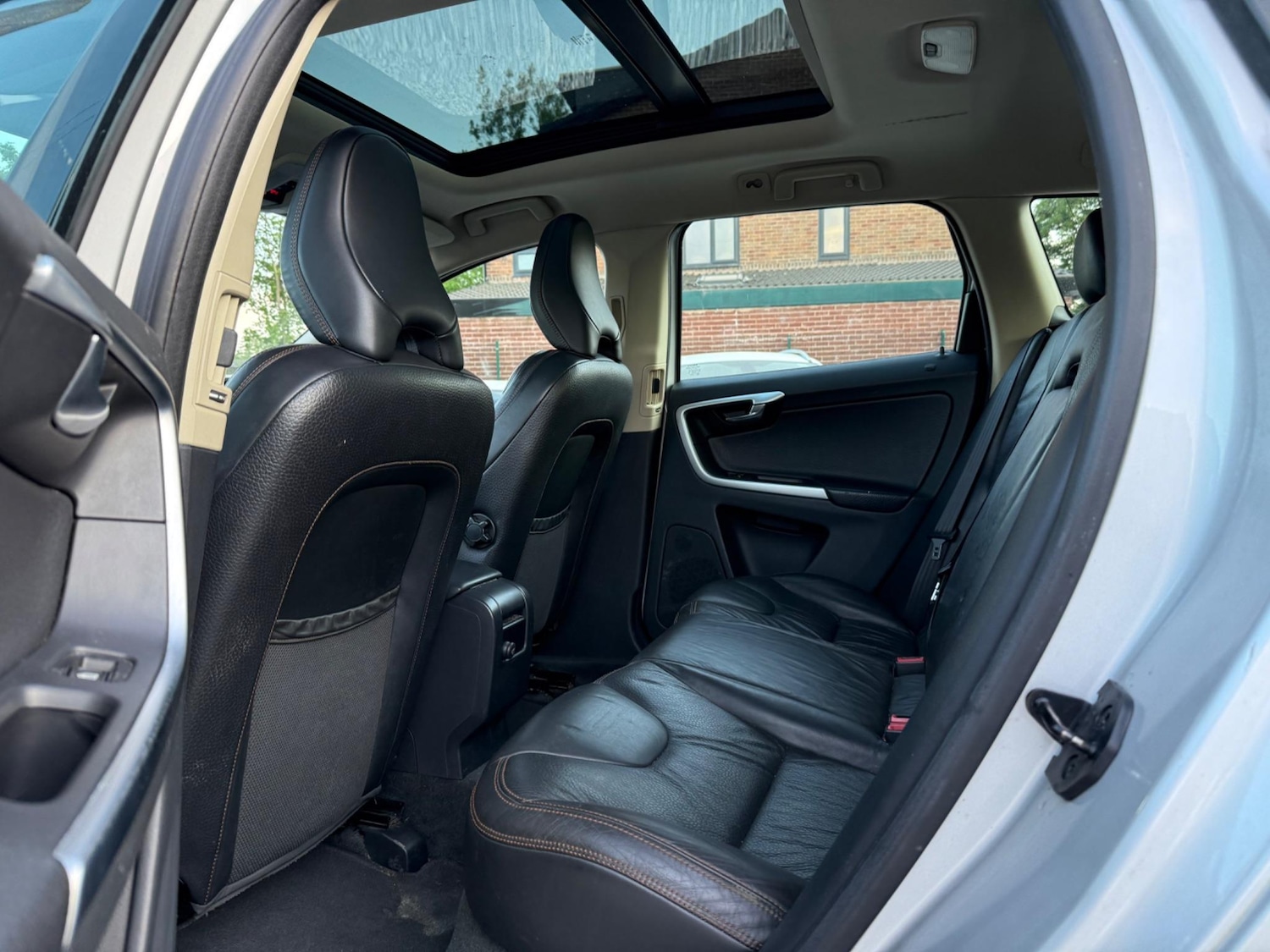 Used Volvo XC60 2009 for sale - 76731102: Photo 30