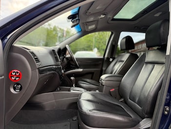 Used Hyundai Santa Fe 2010 for sale - 79291837: Photo