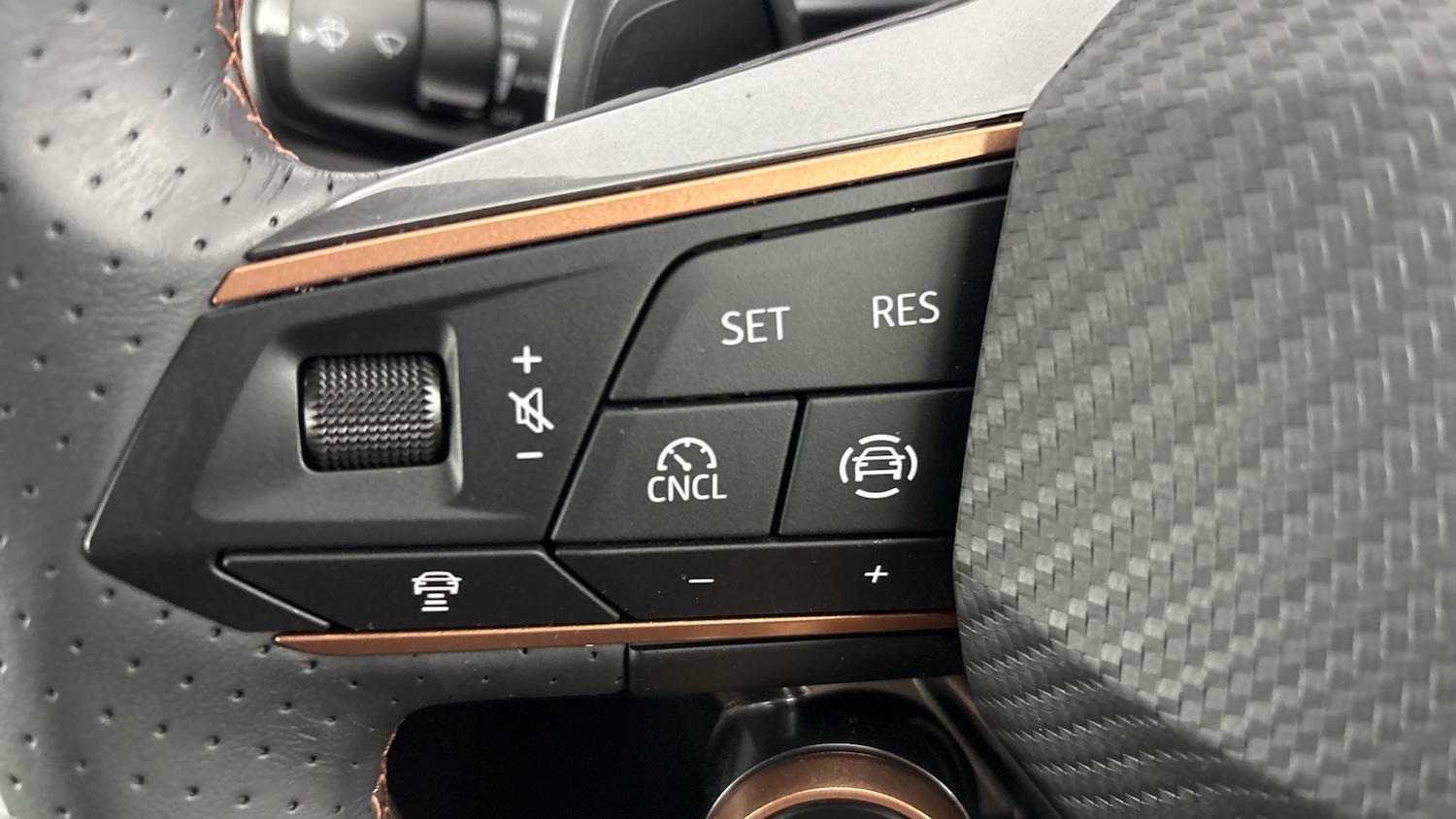 Used Cupra Terramar 2025 for sale - 77872309: Photo 14