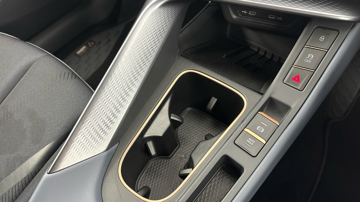 Used Cupra Terramar 2025 for sale - 77665183: Photo 24