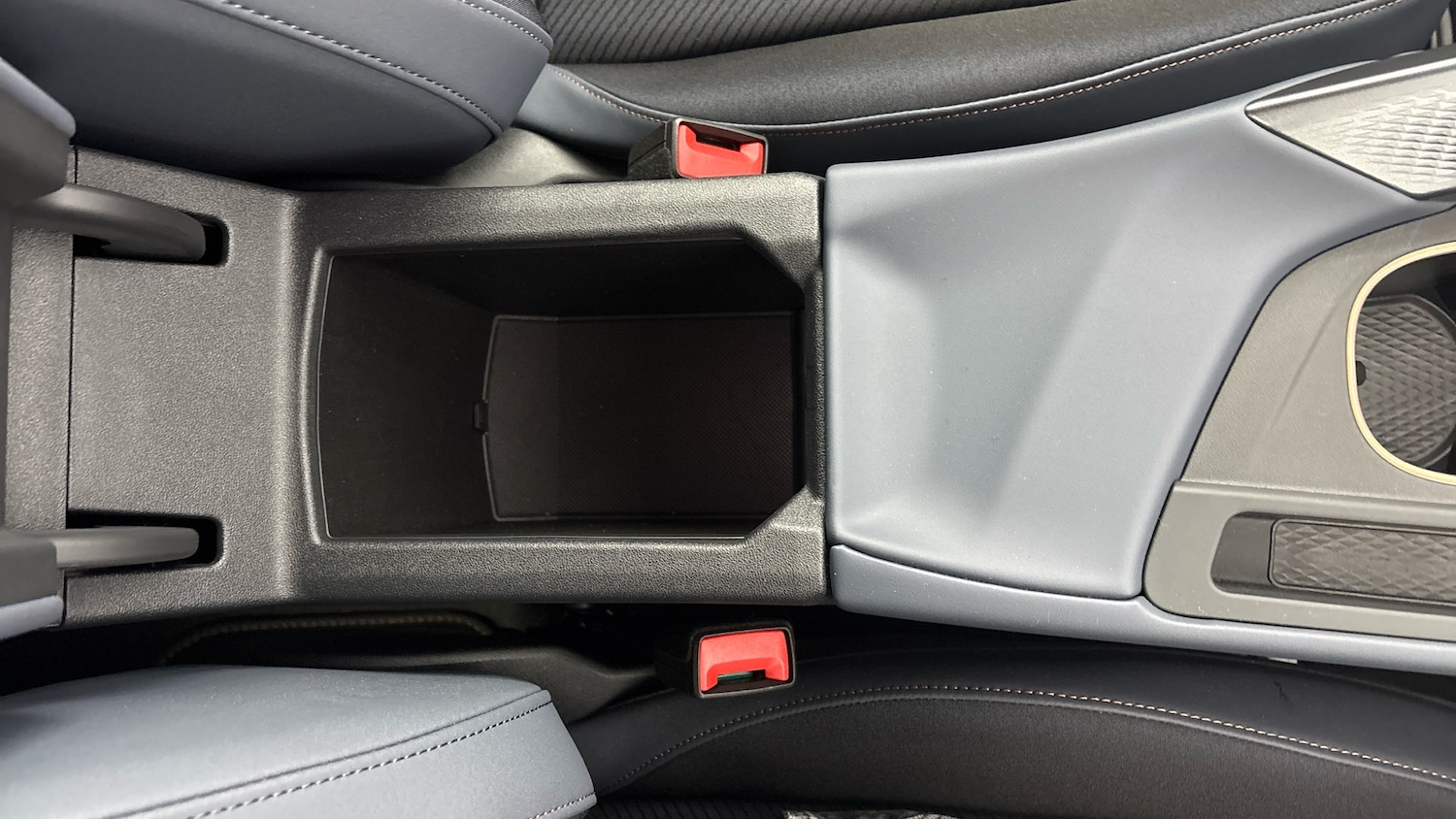 Used Cupra Terramar 2025 for sale - 77665183: Photo 25