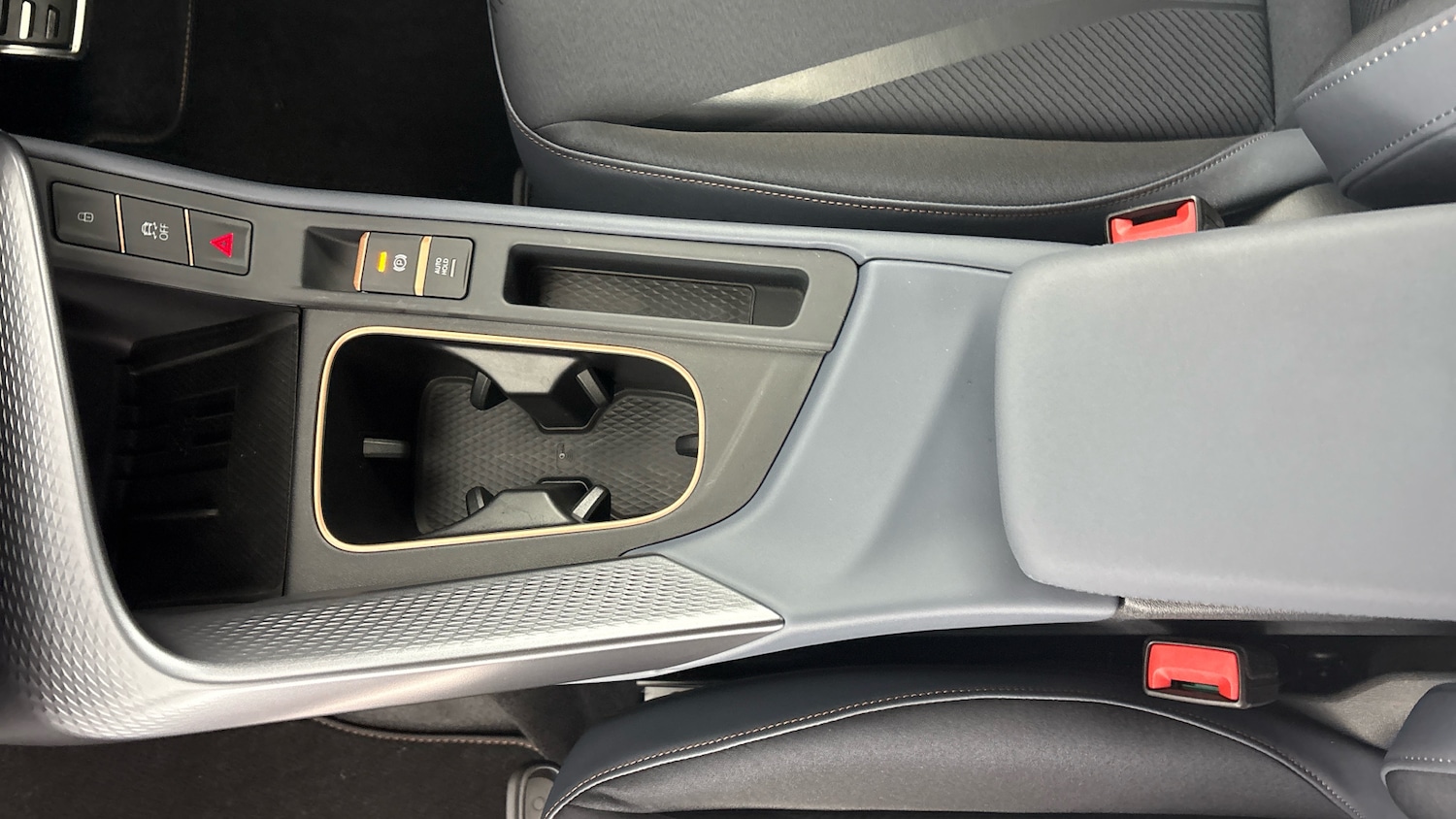 Used Cupra Terramar 2025 for sale - 77665183: Photo 37