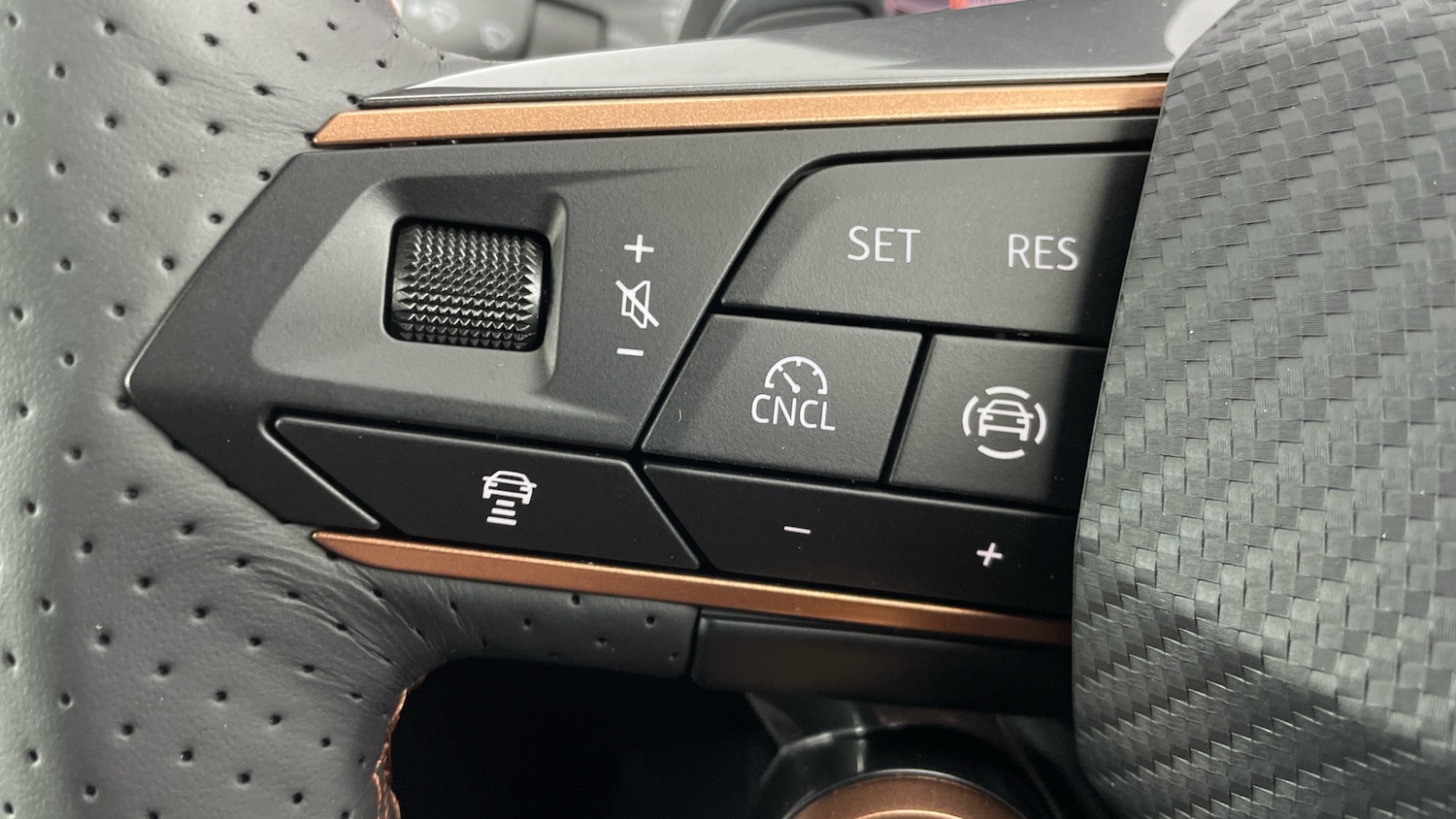 Used Cupra Terramar 2025 for sale - 77617028: Photo 12