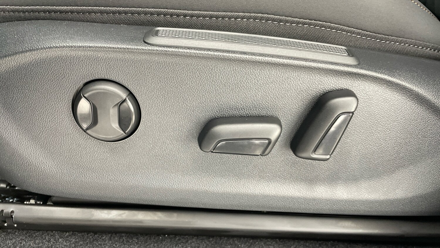 Used Cupra Terramar 2025 for sale - 77617028: Photo 37