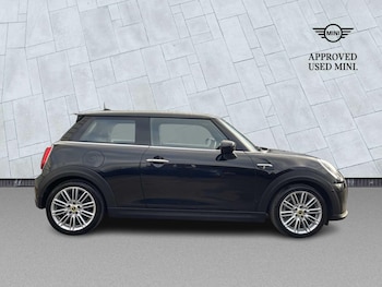 Used MINI Hatch 2021 for sale - 76918996: Photo