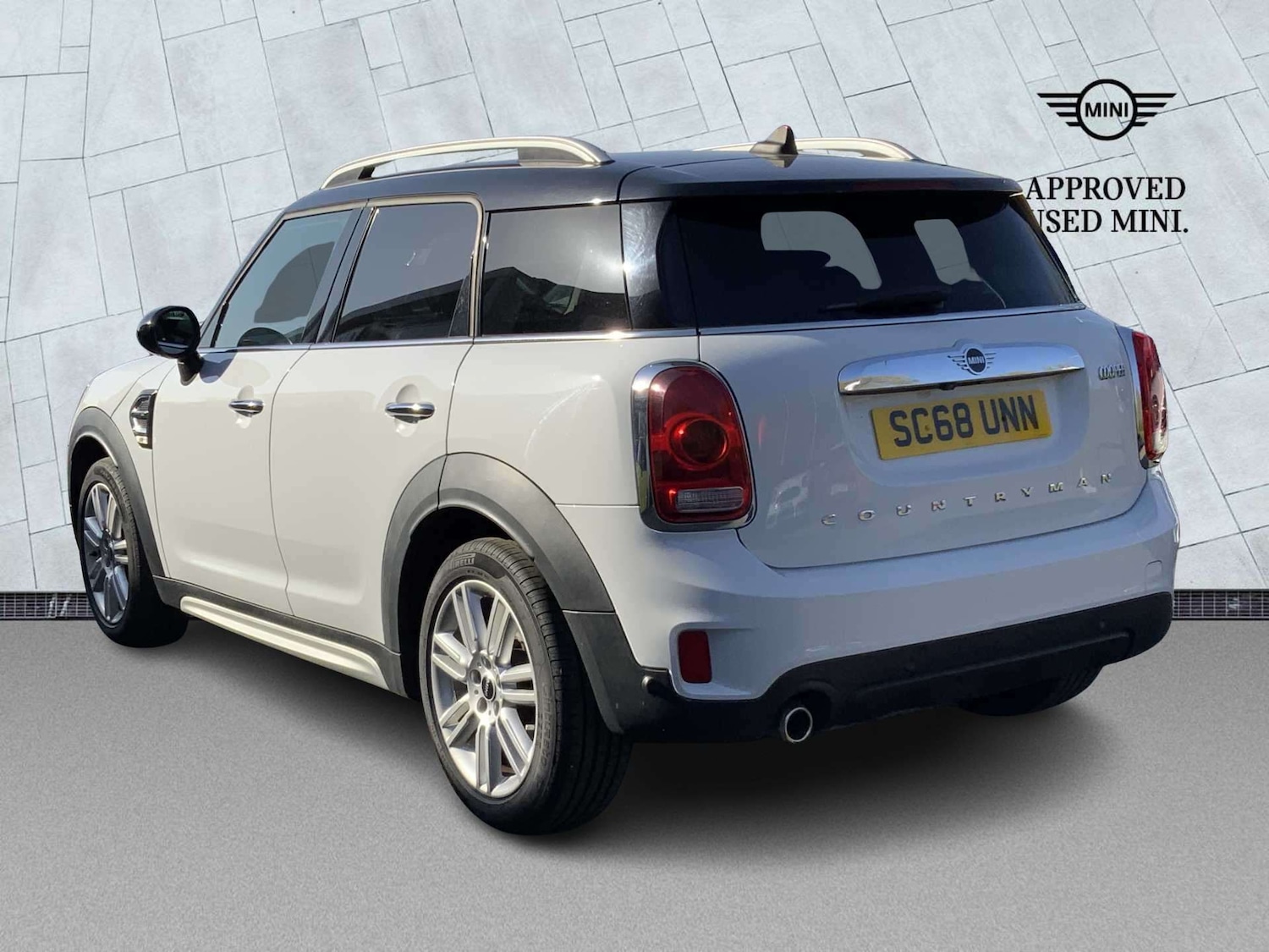 Used MINI Countryman 2018 for sale - 78192233: Photo 2