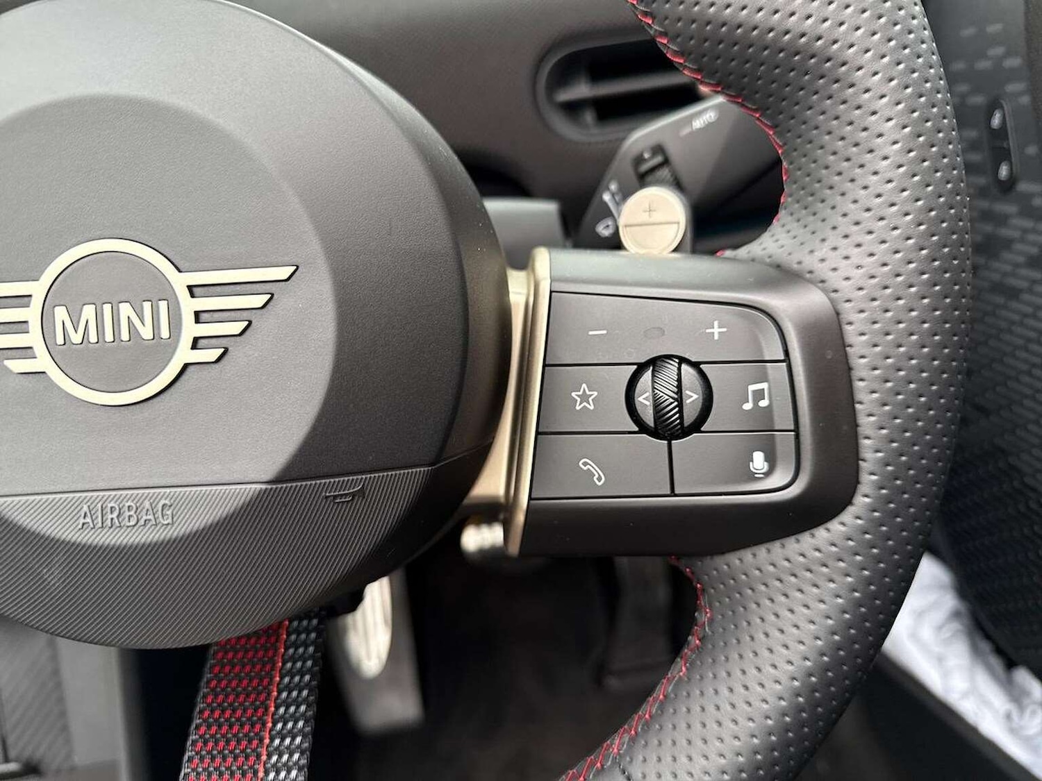 Used MINI Cooper 2025 for sale - 76596456: Photo 27