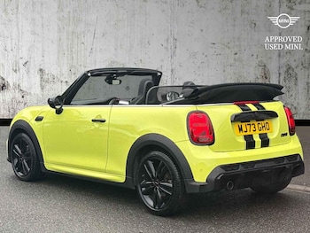 Used MINI Convertible 2023 for sale - 76142956: Photo 3