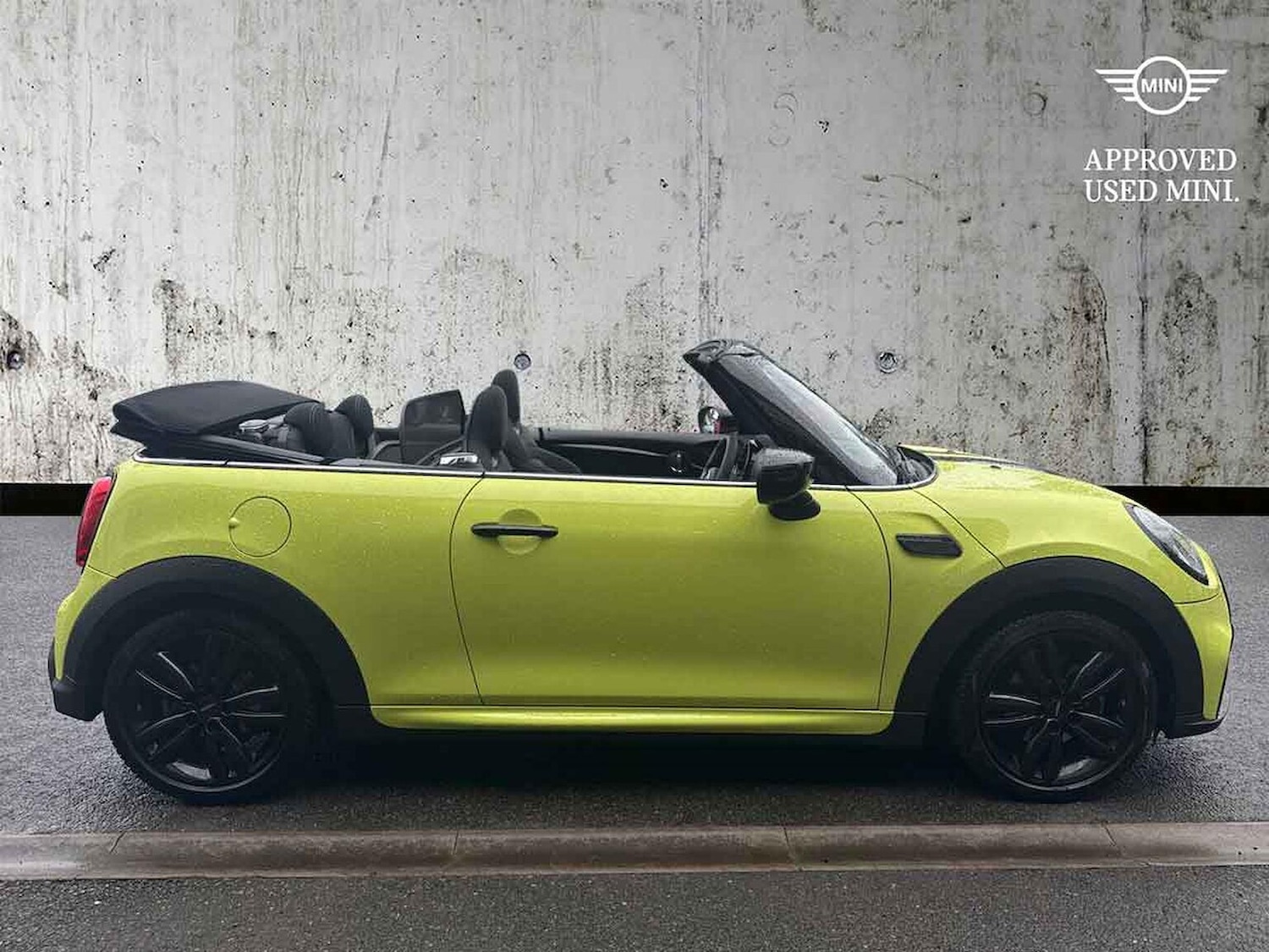 Used MINI Convertible 2023 for sale - 76142956: Photo 4