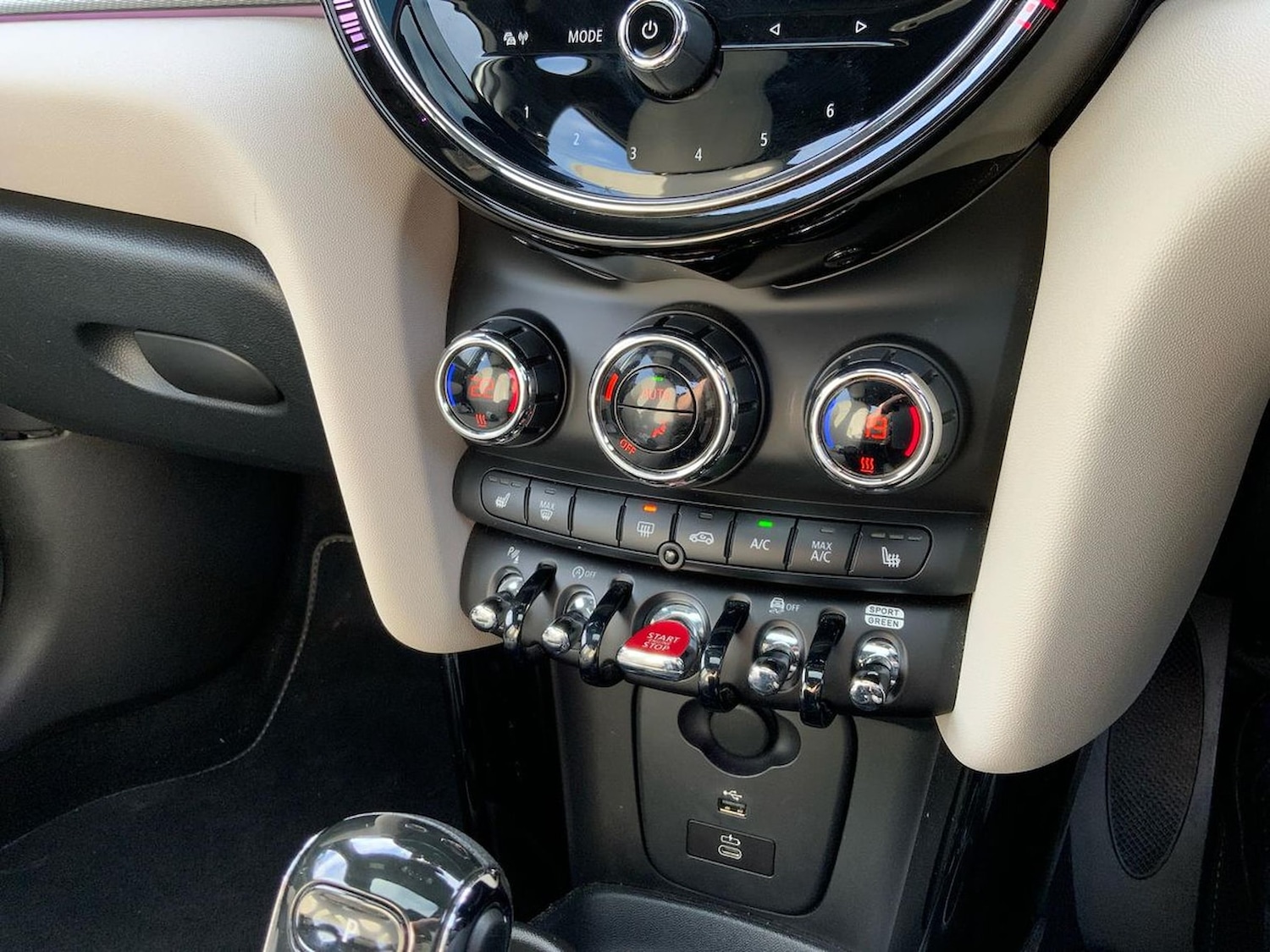 Used MINI Hatch 2023 for sale - 76492368: Photo 12