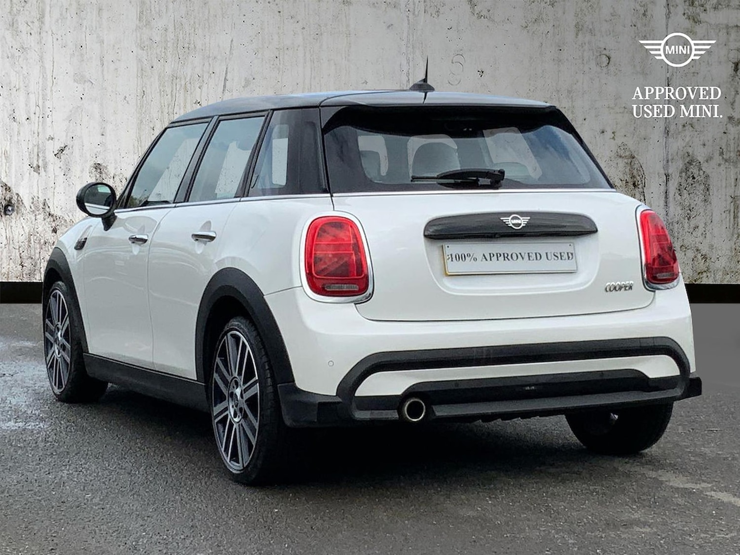 Used MINI Hatch 2023 for sale - 76492368: Photo 2