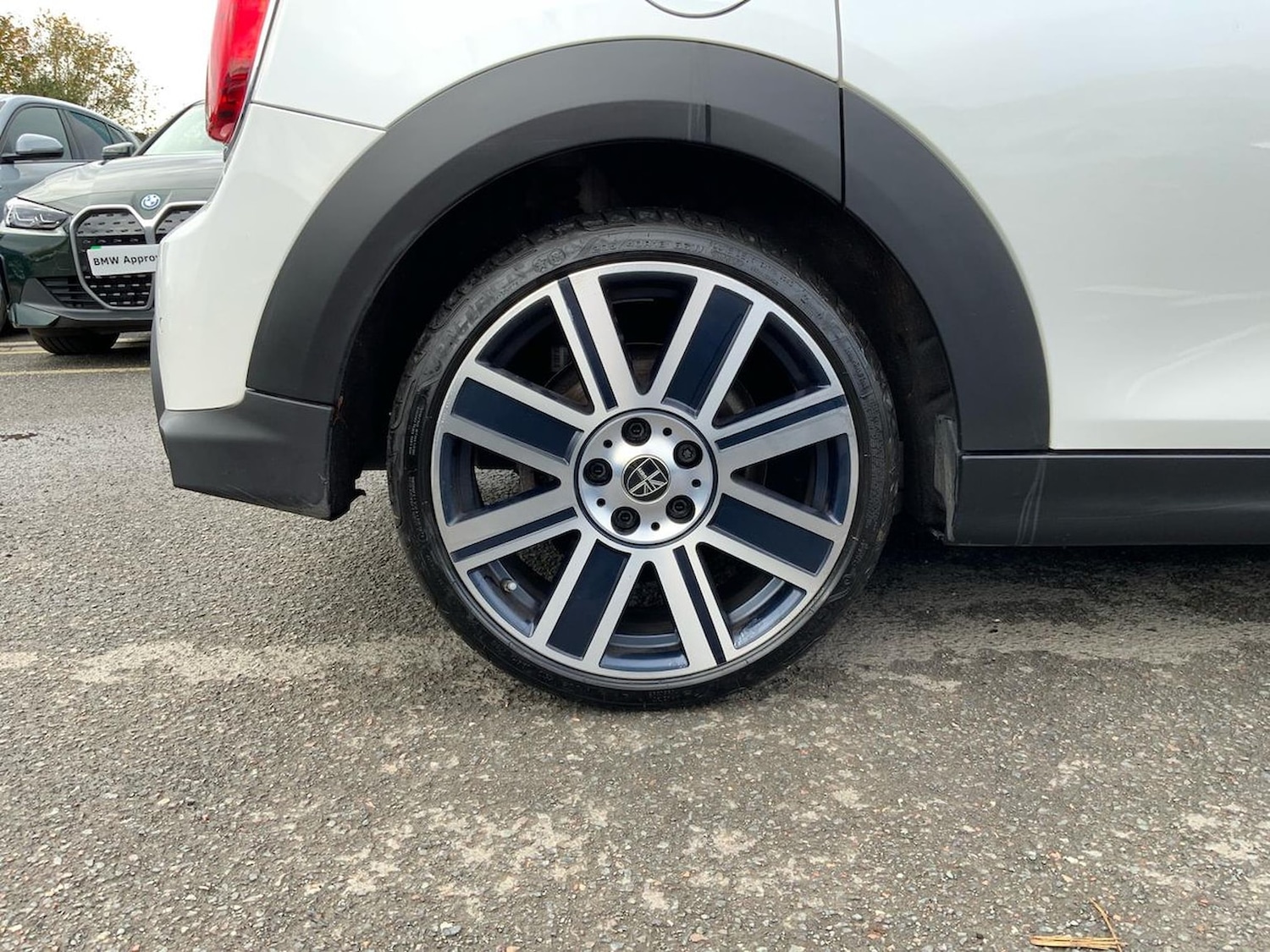 Used MINI Hatch 2023 for sale - 76492368: Photo 6