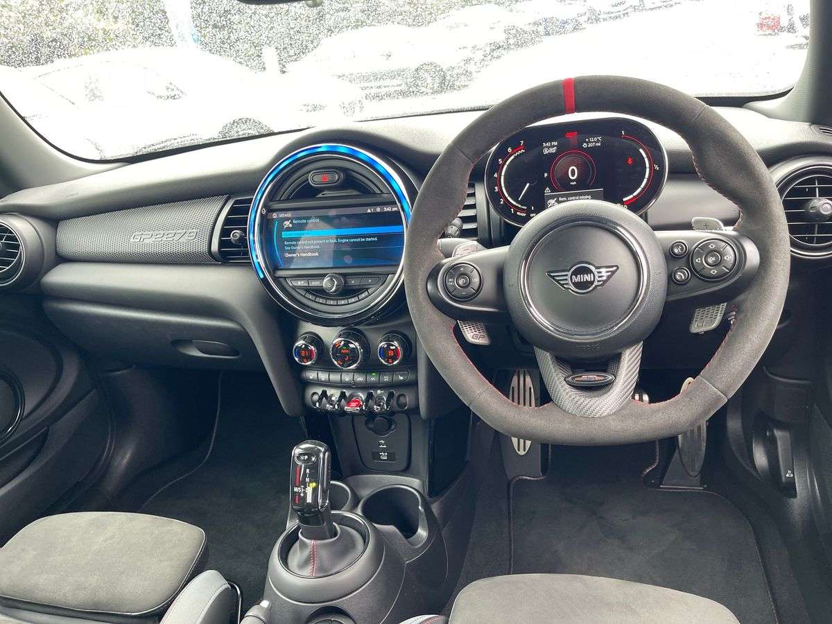 Used MINI Hatch 2020 for sale - 76951237: Photo 9