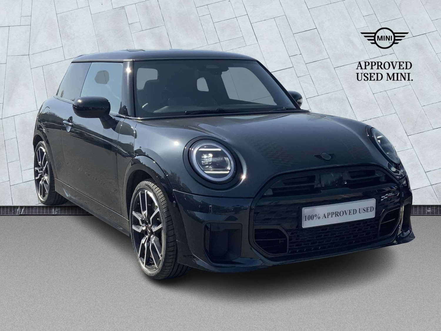 Used MINI Cooper 2024 for sale - 78195967: Photo 1