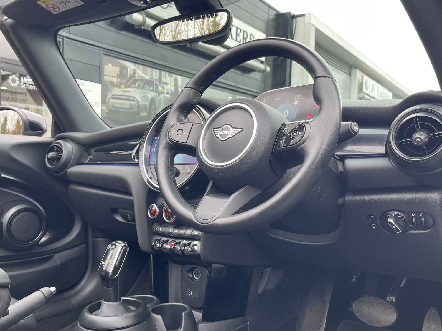 Used MINI Convertible 2023 for sale - 78026104: Photo 15