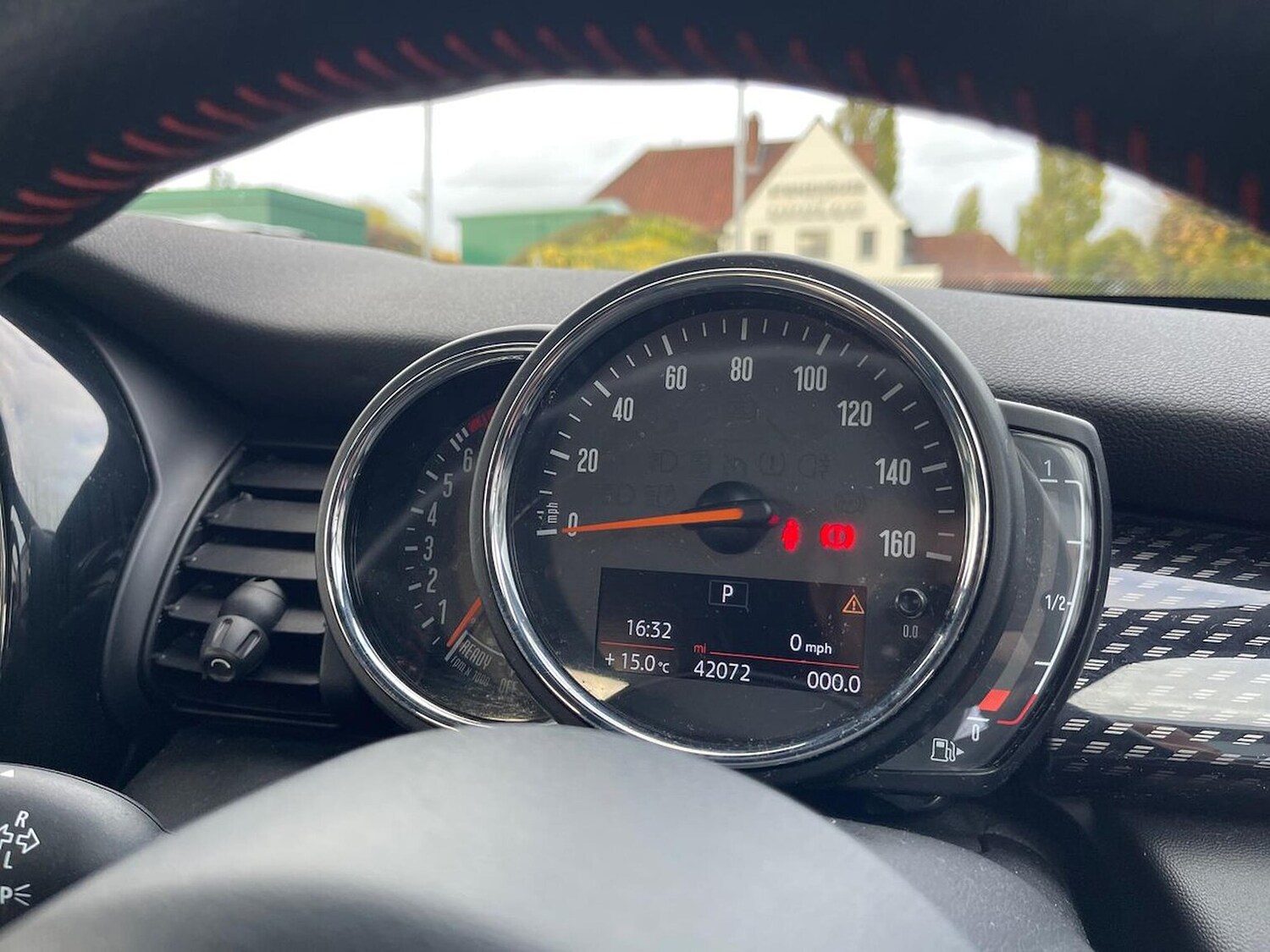 Used MINI Hatch 2019 for sale - 76342979: Photo 10