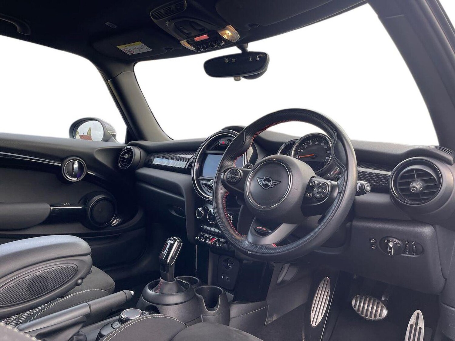 Used MINI Hatch 2019 for sale - 76342979: Photo 15