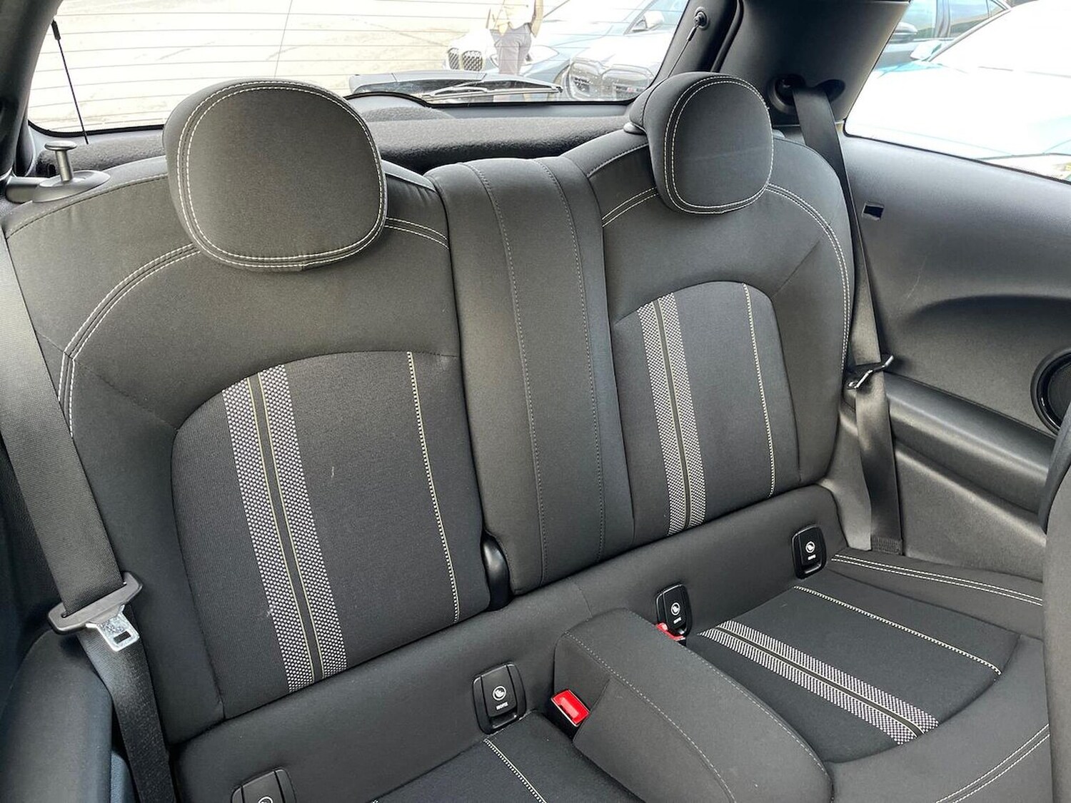 Used MINI Hatch 2019 for sale - 76342979: Photo 16