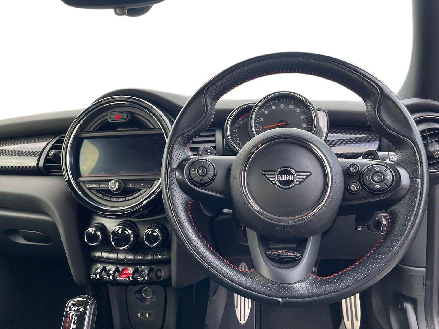 Used MINI Hatch 2019 for sale - 76342979: Photo 9