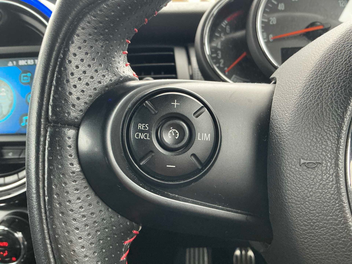 Used MINI Hatch 2020 for sale - 77931707: Photo 25