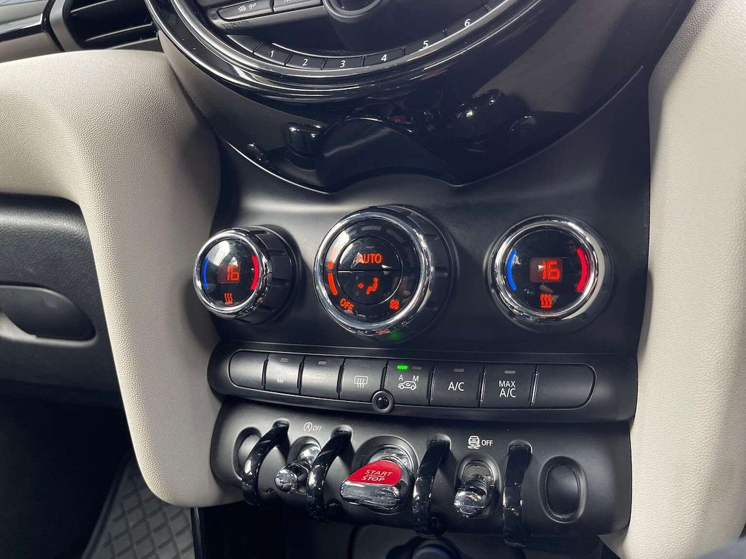 Used MINI Hatch 2016 for sale - 76596296: Photo 12