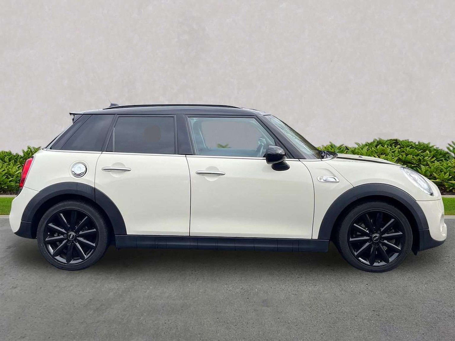 Used MINI Hatch 2016 for sale - 76596296: Photo 3