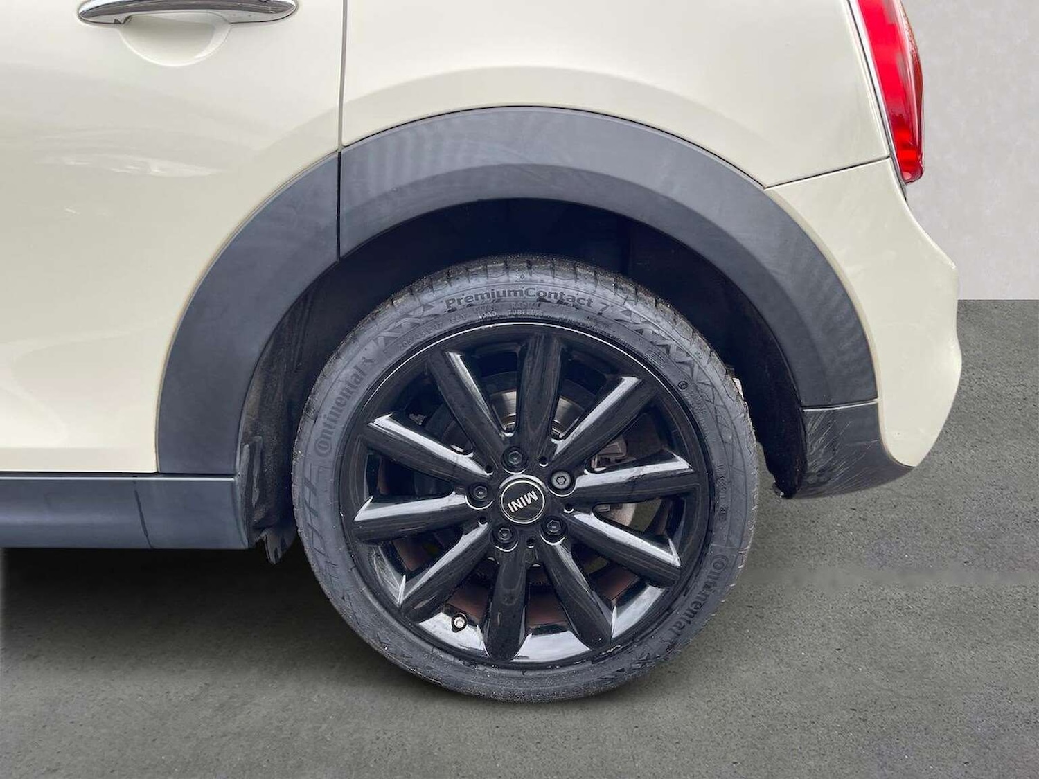 Used MINI Hatch 2016 for sale - 76596296: Photo 6