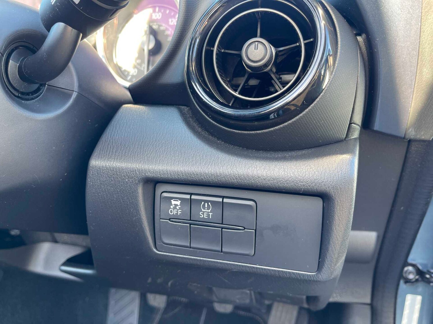 Used Mazda MX-5 2017 for sale - 76785222: Photo 16