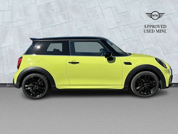 Used MINI Hatch 2023 for sale - 78841064: Photo