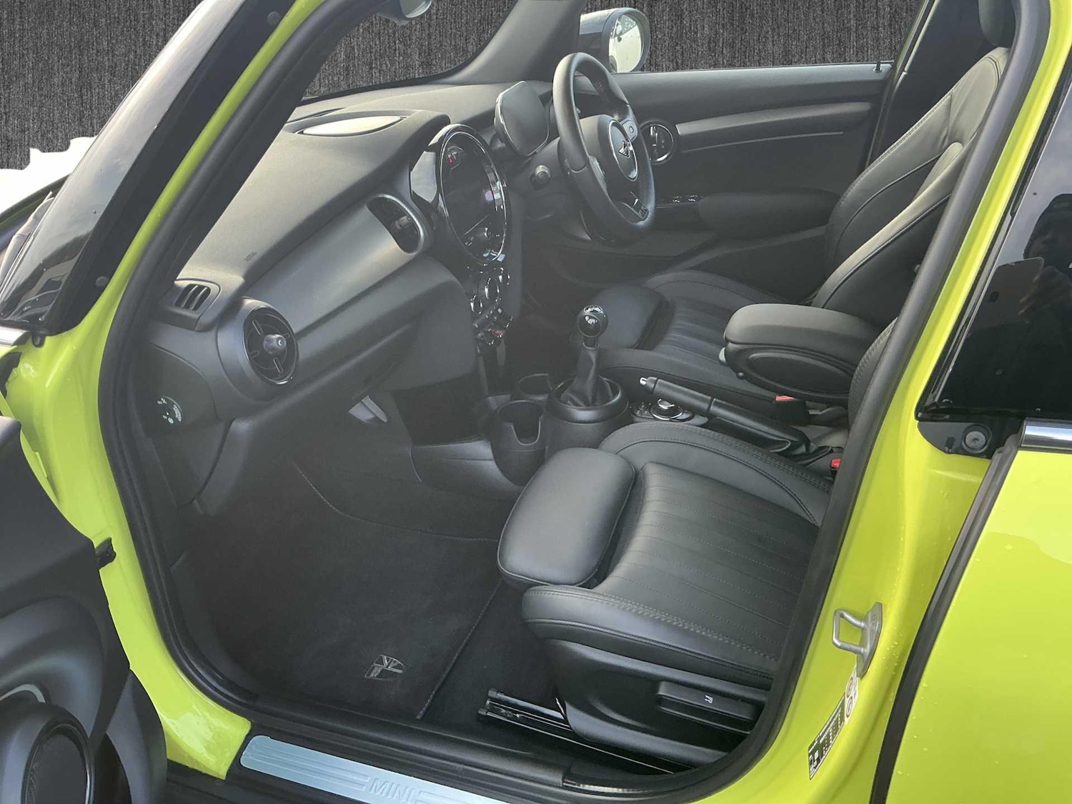 Used MINI Hatch 2023 for sale - 77489649: Photo 12