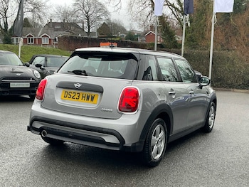 Used MINI Hatch 2023 for sale - 77802138: Photo