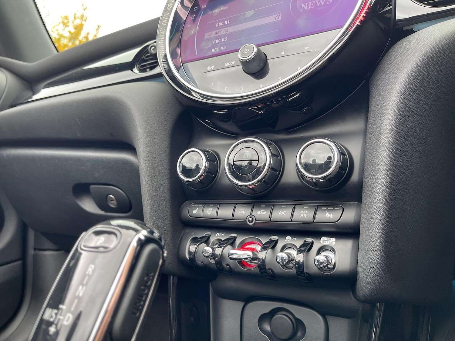 Used MINI Convertible 2022 for sale - 76596278: Photo 11