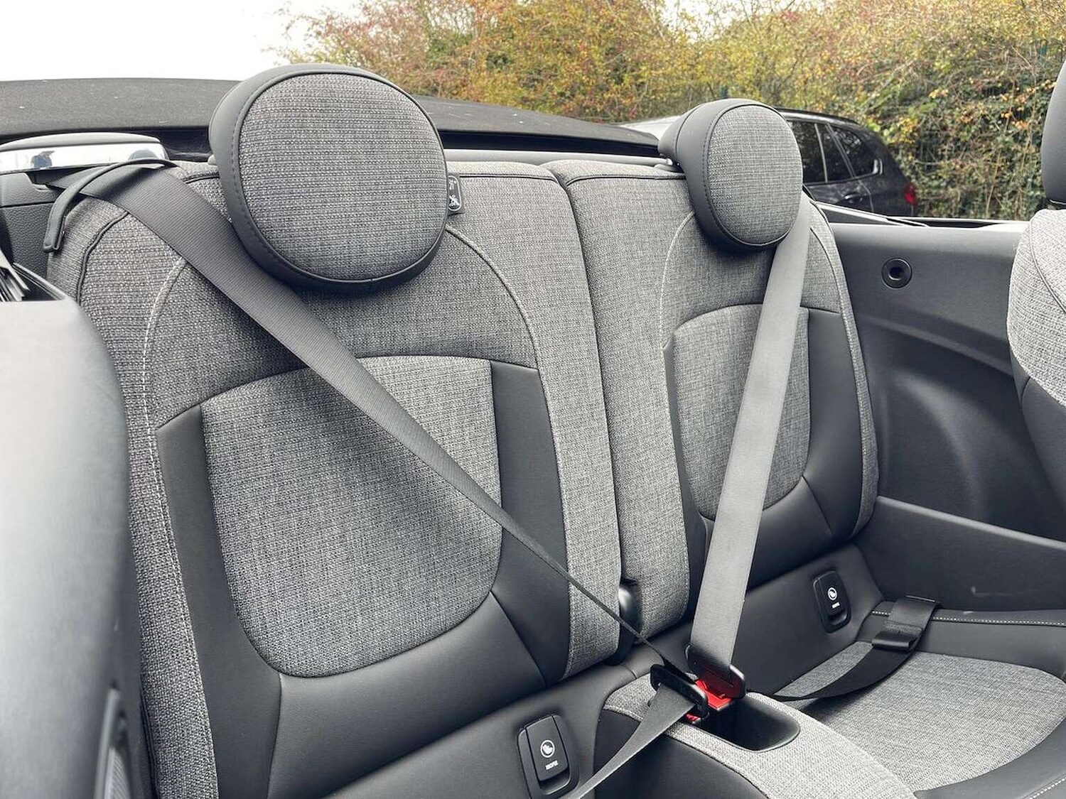 Used MINI Convertible 2022 for sale - 76596278: Photo 16