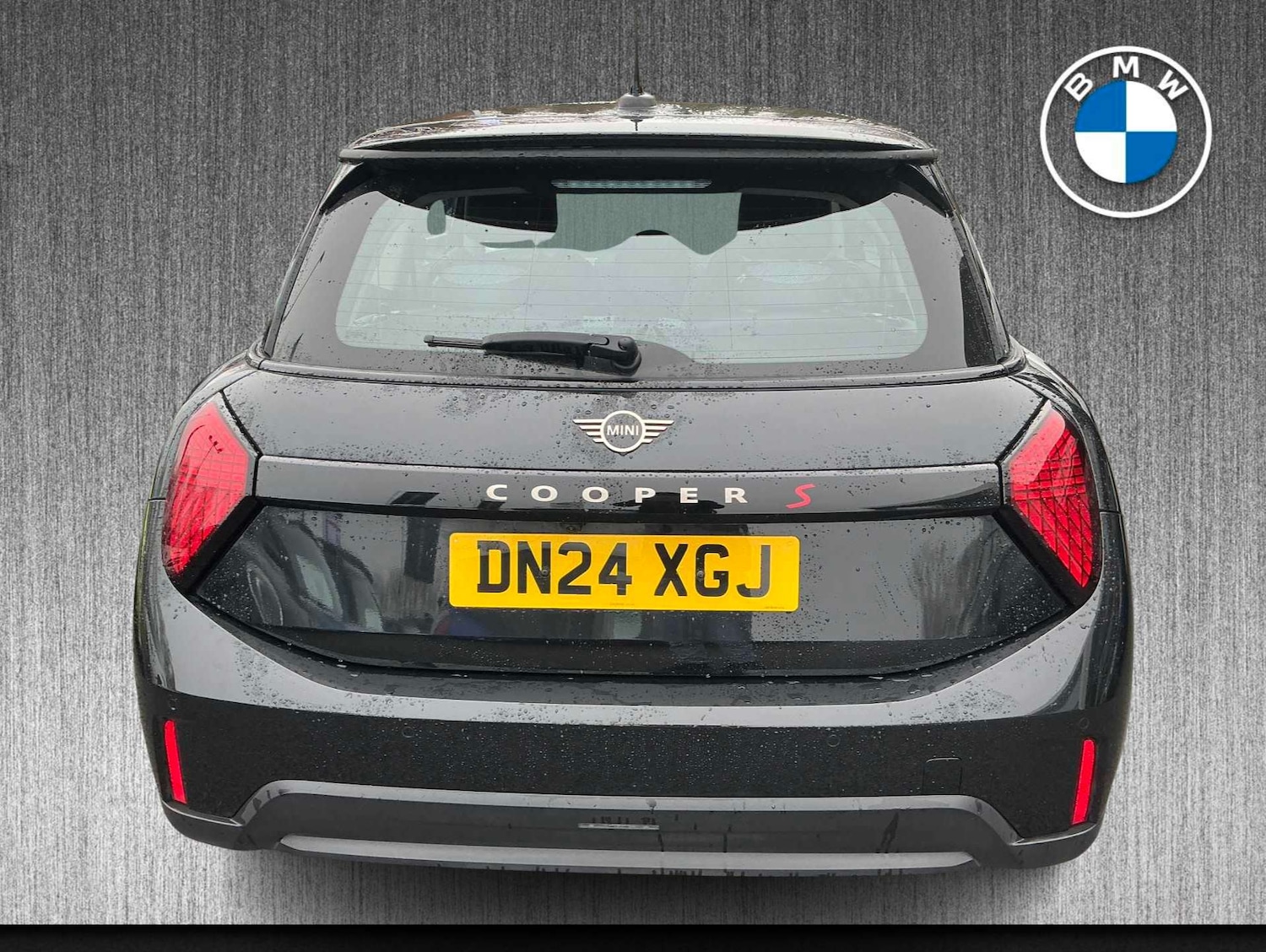 Used MINI Cooper 2024 for sale - 77639318: Photo 2