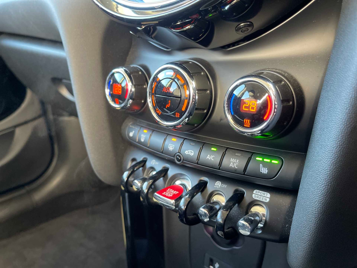 Used MINI Hatch 2022 for sale - 76918998: Photo 12