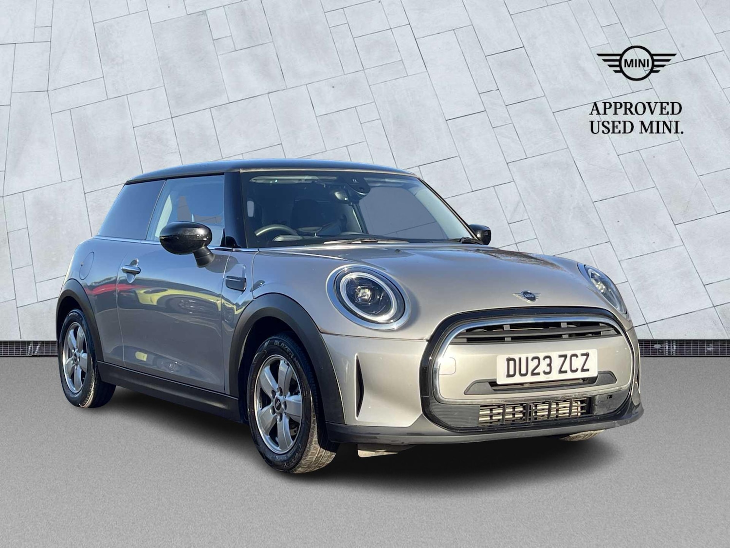 Used MINI Hatch 2023 for sale - 76809394: Photo 1