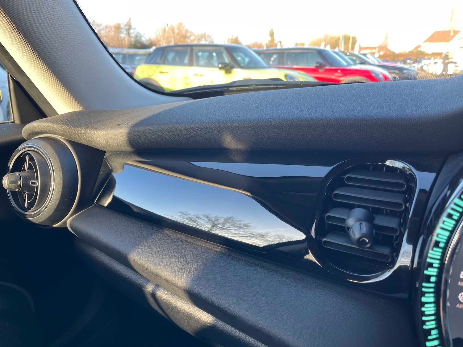 Used MINI Hatch 2023 for sale - 76809394: Photo 24