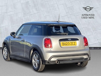 Used MINI Hatch 2023 for sale - 76809394: Photo