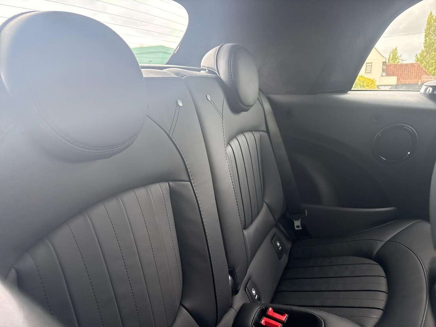 Used MINI Convertible 2022 for sale - 76596331: Photo 16