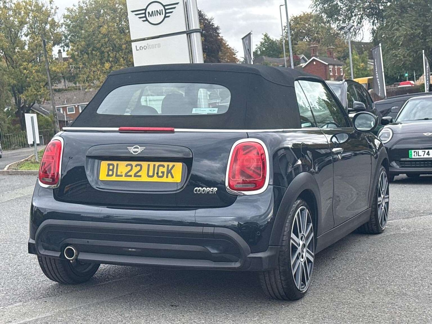 Used MINI Convertible 2022 for sale - 76596331: Photo 18