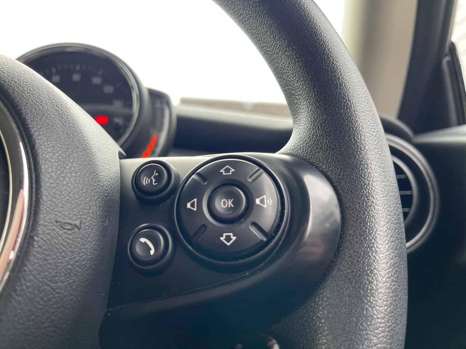 Used MINI Hatch 2019 for sale - 76846045: Photo 26