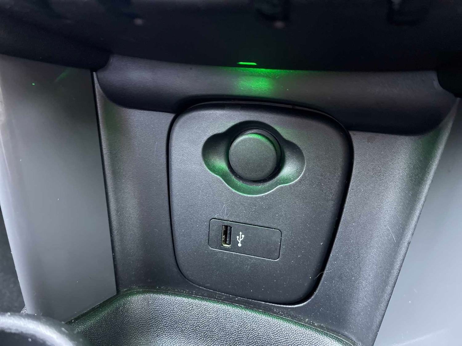 Used MINI Hatch 2019 for sale - 77536089: Photo 12