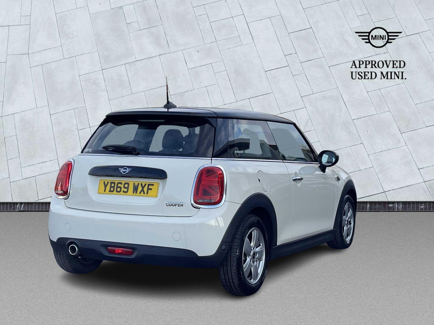 Used MINI Hatch 2019 for sale - 77536089: Photo 18