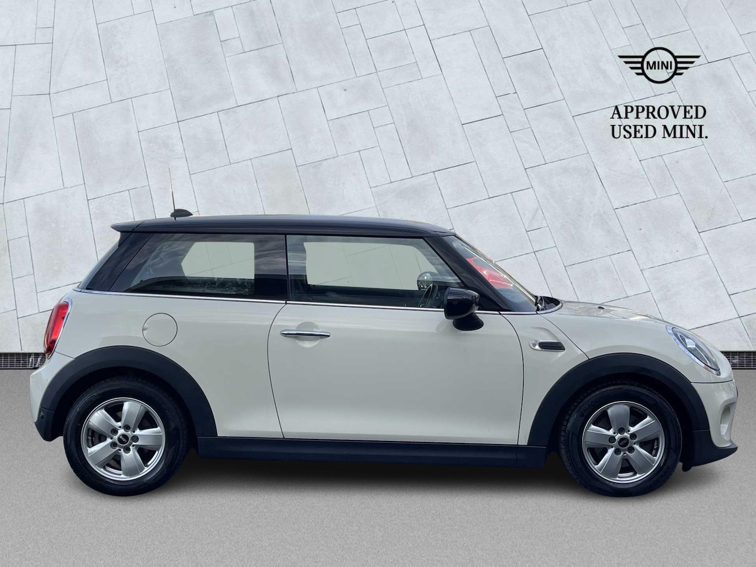 Used MINI Hatch 2019 for sale - 77536089: Photo 3