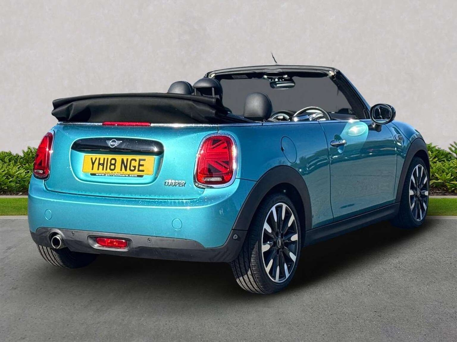 Used MINI Convertible 2018 for sale - 76596497: Photo 18