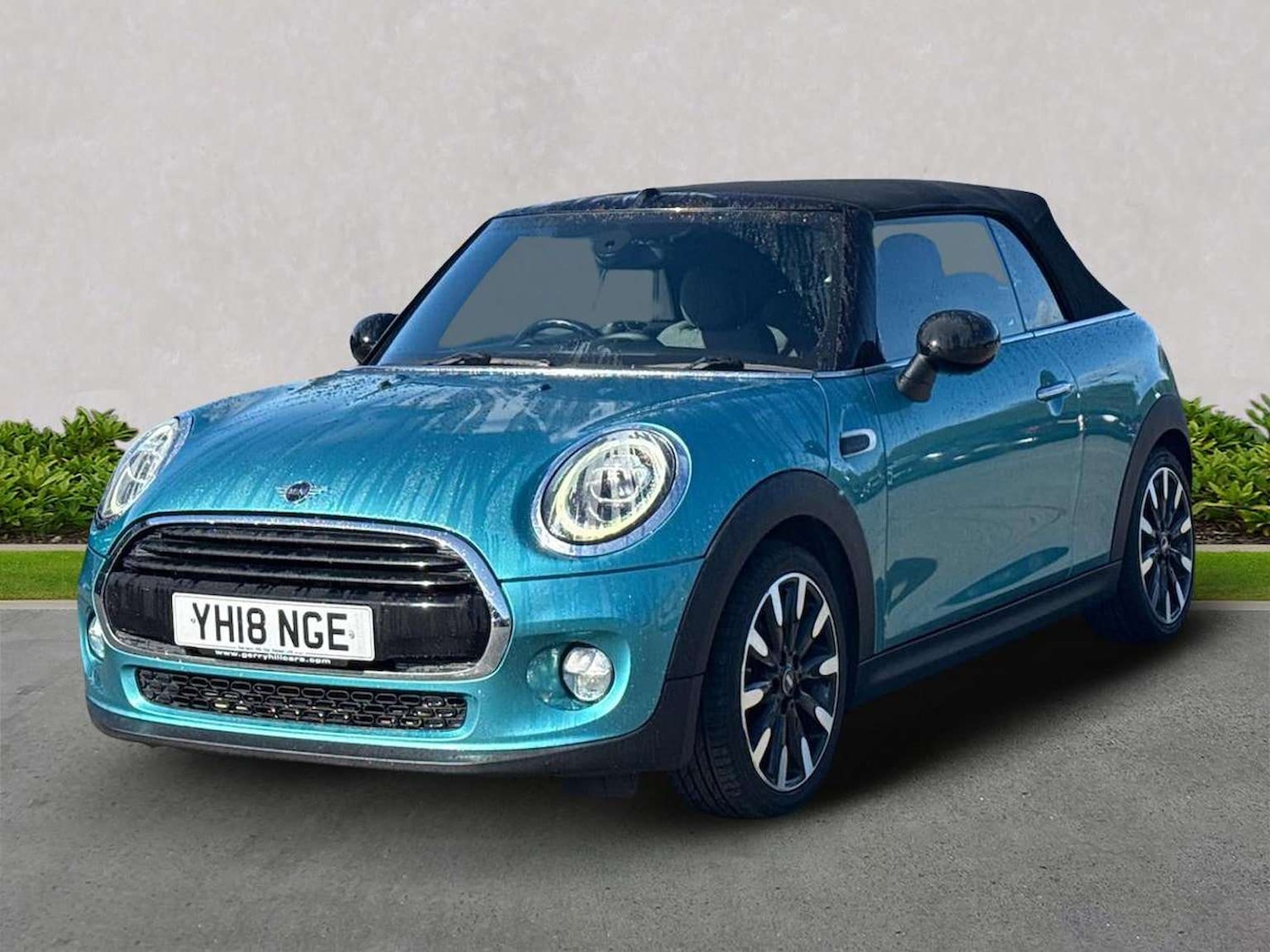 Used MINI Convertible 2018 for sale - 76596497: Photo 20