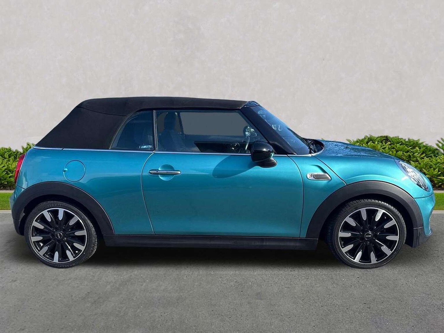 Used MINI Convertible 2018 for sale - 76596497: Photo 3