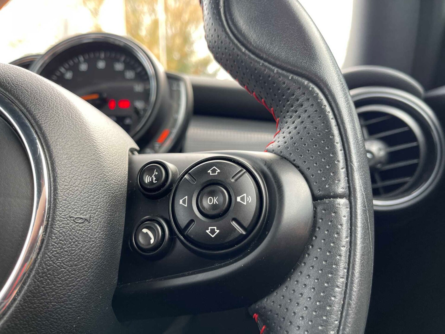 Used MINI Convertible 2020 for sale - 77489223: Photo 26