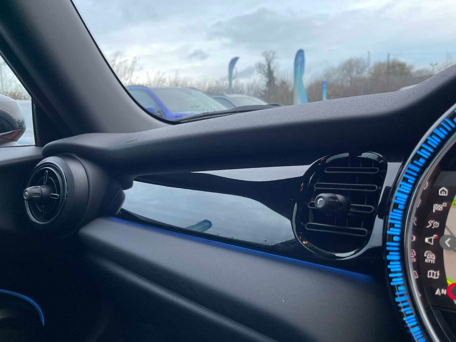 Used MINI Cooper 2023 for sale - 76777279: Photo 24